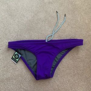 cute jolyn bikini bottoms!